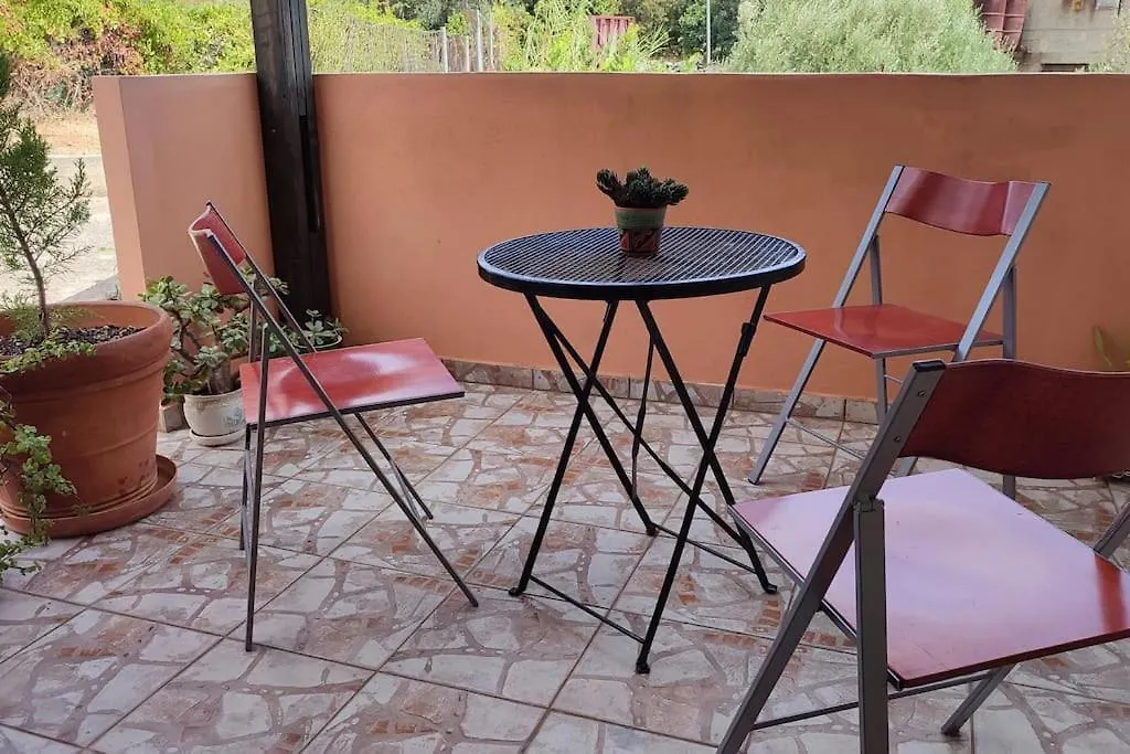 Chara'S Spacious And Bright Maisonette Argoulidhés Grécia